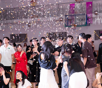 Độc lạ dạ tiệc cuối cấp của học sinh trường Trang cá cược game online uy tin