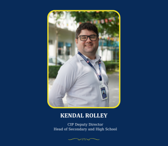 Thầy Kendal Rolley